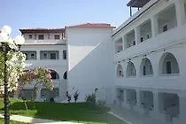ホテル クレリラ Kalamákion